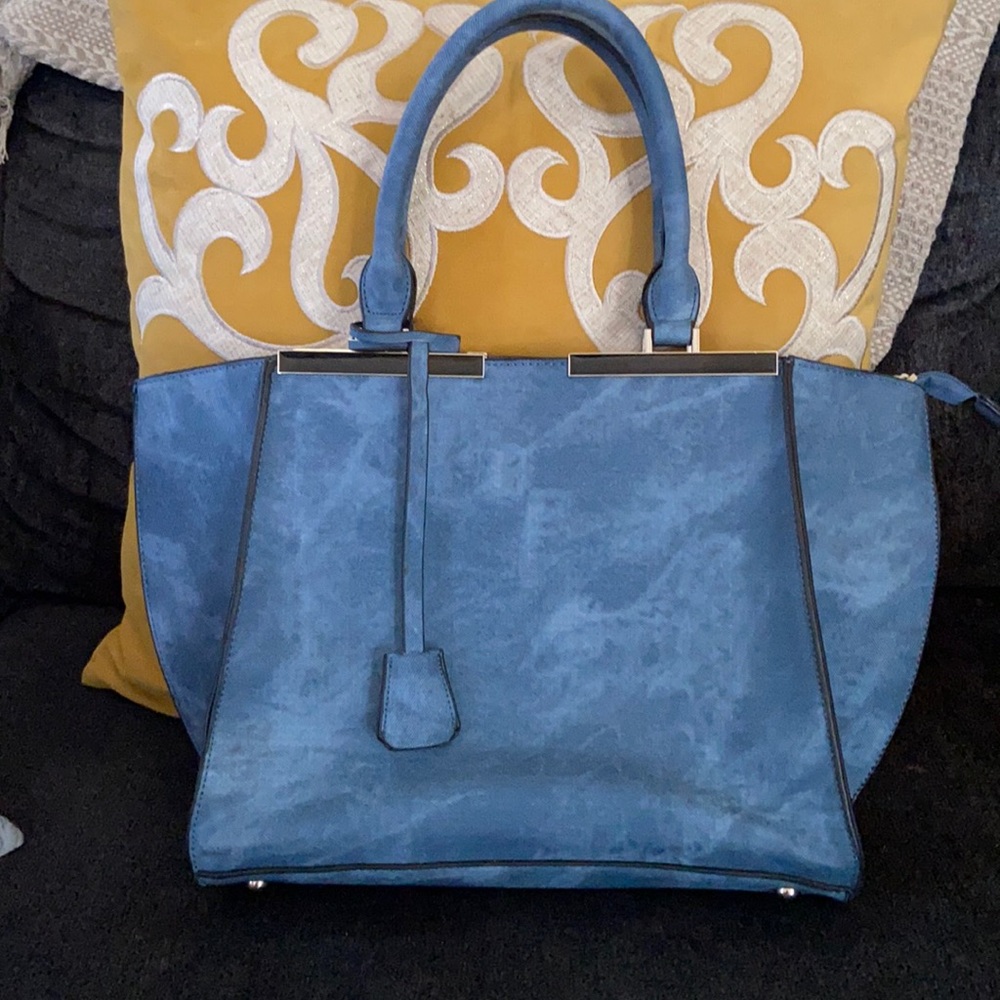 Elegant Blue Women's Handbag